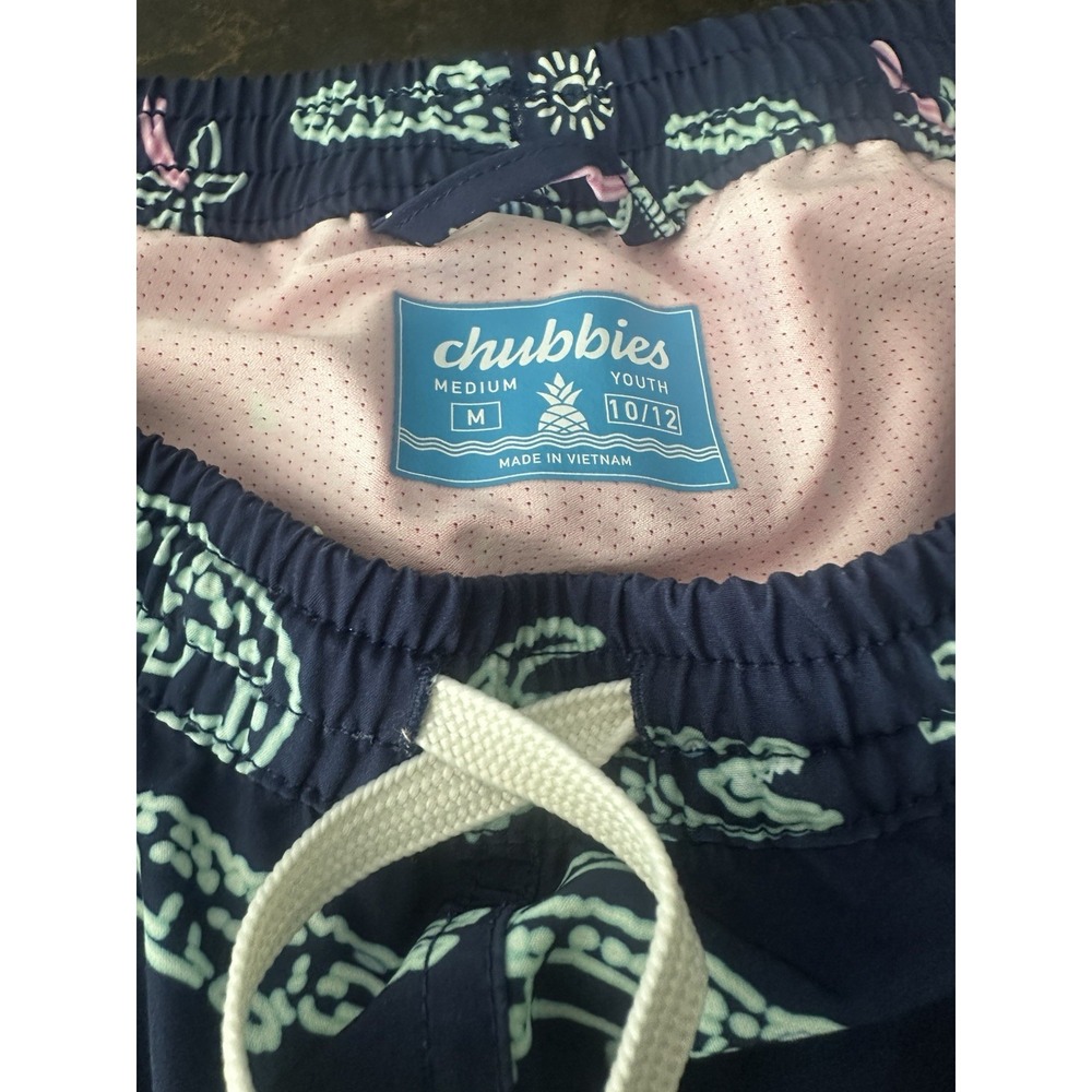 NWOT Chubbies The Neon Lights Classic Swim Trunks YOUTH MED 10/12